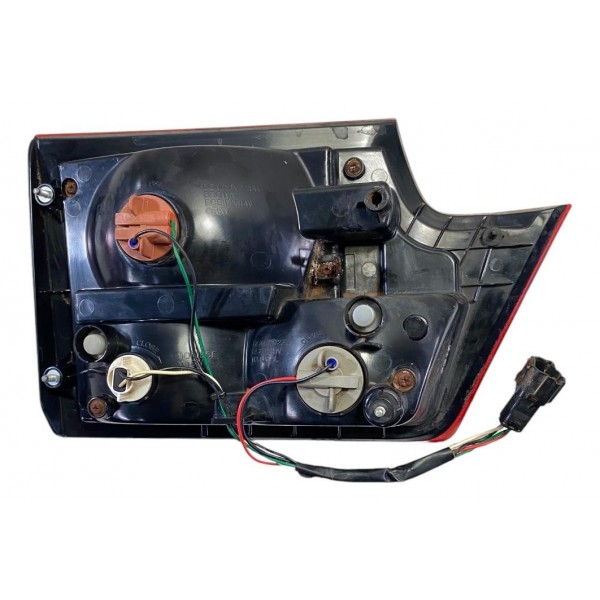 Lanterna Tampa Ssangyong Kyron Traseira Direita 2009 2011 Direito/passageiro Vermelho