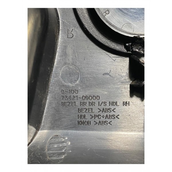 Maçaneta Interna Ssangyong Kyron Traseira Direita 2009 Traseira