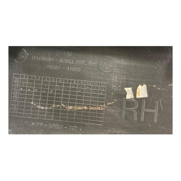 Soleira Spoiler Ssangyong Kyron Frontal Direita 7956731000 Preto