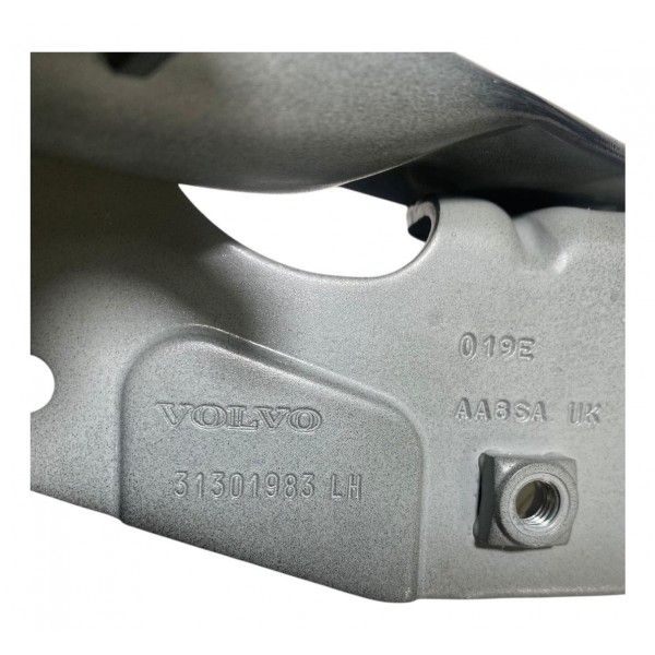 Dobradiça Tampa Volvo S60 Traseira Esquerda 2011 31301983