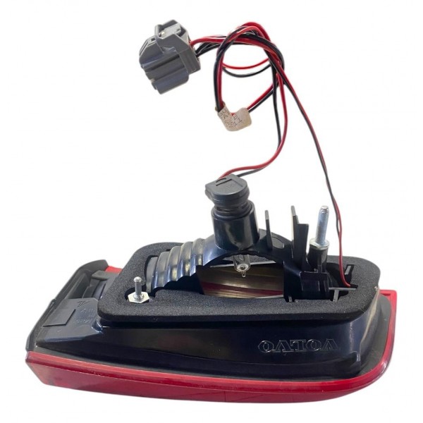 Lanterna Tampa Volvo S60 Traseira Esquerdo 2011 2013 Origin Esquerdo/motorista Vermelho