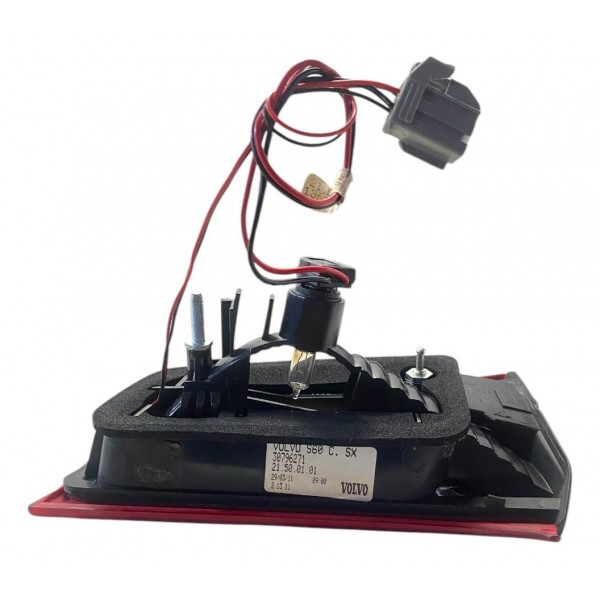 Lanterna Tampa Volvo S60 Traseira Esquerdo 2011 2013 Origin Esquerdo/motorista Vermelho