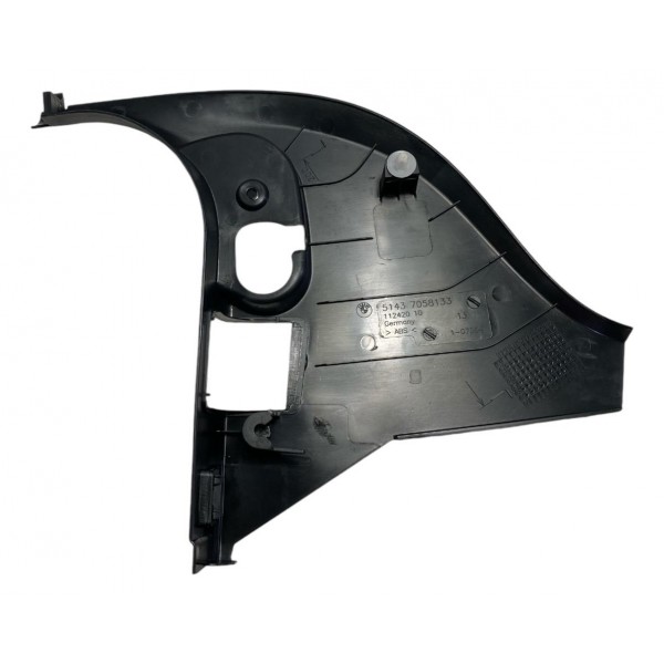 Acabamento Inferior Bmw 118i 120i Lado Motorista Preto