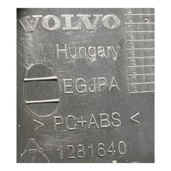 Moldura Difusor De Ar Central Volvo S60 2011 / 2012  1281640