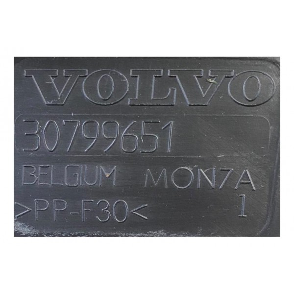 Acabamento Grade Capo Volvo Xc60 2010 T6 30799651 Original Fosco