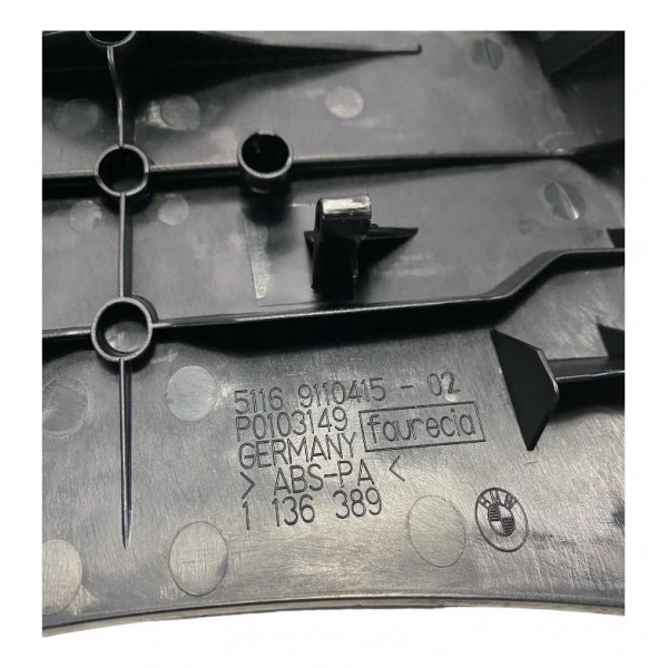 Acabamento Tampa Console Bmw 120i 118i Traseiro 2006 A 2012