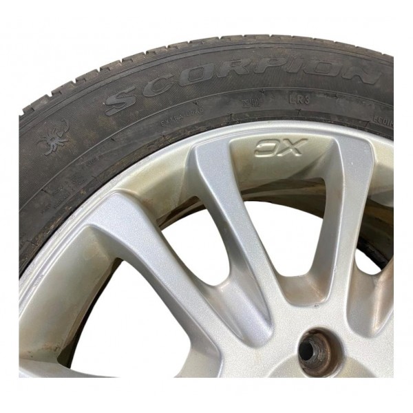 Roda Volvo Xc60 T6 Com Pneu Pirelli Scorpion 235/60 R18 Prateado