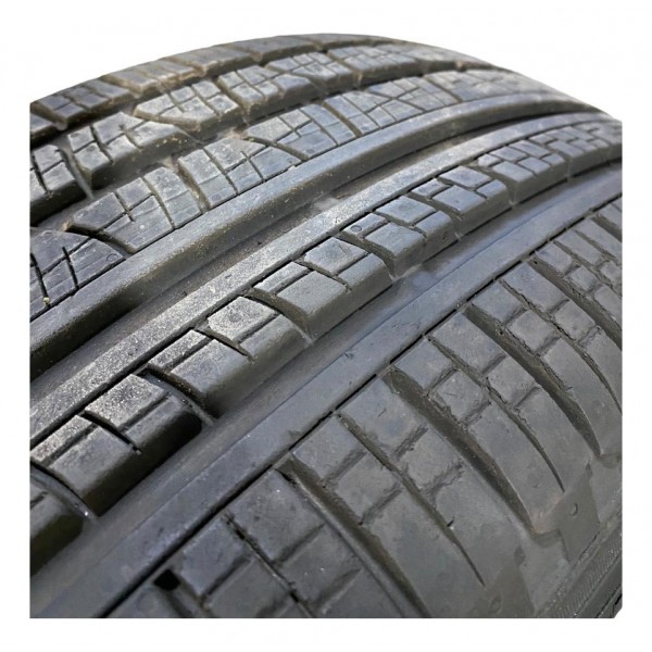 Roda Xc60 Com Pneu Aro 18 Pirelli Scorpion 235 60 31201486 Prateado