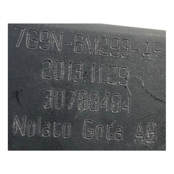 Tampa Valvula Do Cabeçote Volvo Xc60 3.0 T6 2010 30788484