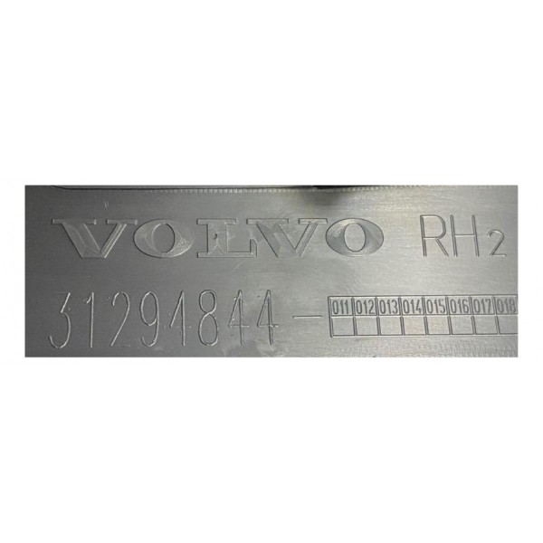 Moldura Porta Volvo Xc60 T6 Dianteira Direita 2010 Original Cinza-escuro