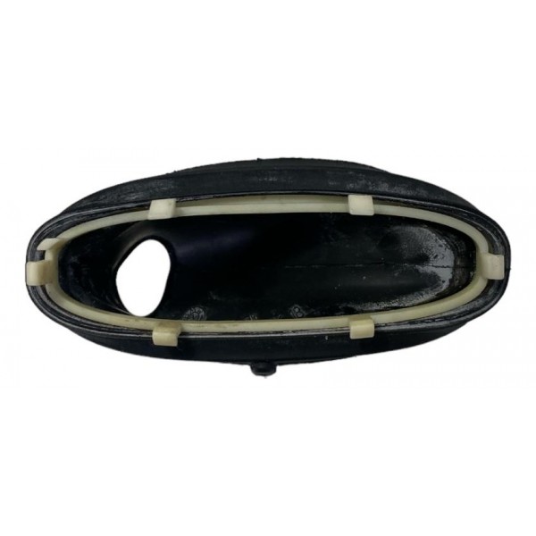 Borracha Acabamento Bmw 118i Esquerdo 2.0 2010