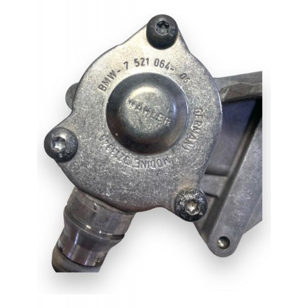 Bomba Resfriador Óleo Bmw 118i 120i 320i X1 2010