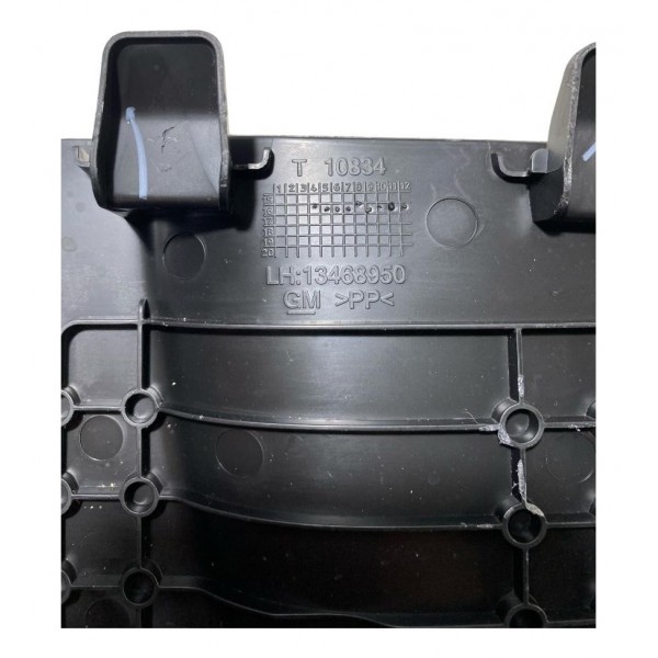 Acabamento Tampa Gm Chevrolet Cruze Traseira Esquerda 2017 Preto