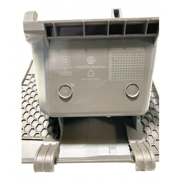 Porta Treco Objeto Gm Chevrolet Cruze Lt 1.4 Turbo 2017 Dianteira Não Tem Cinza-escuro