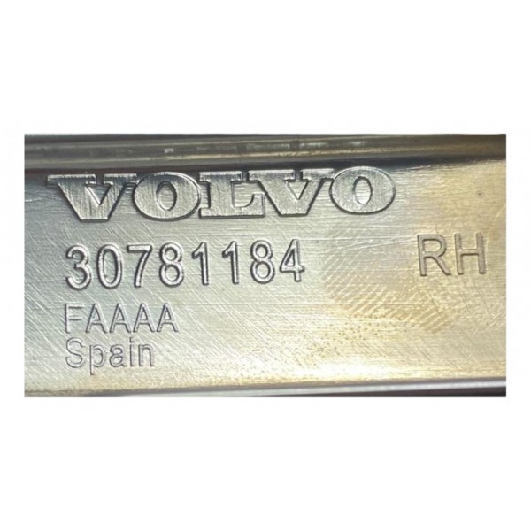 Moldura Porta Volvo Xc60 T6 Traseira Direita 2010 30781184