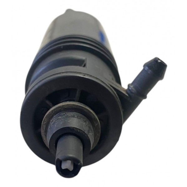 Bomba Reservatorio Agua Limpador Volvo Xc60 2010 30655138