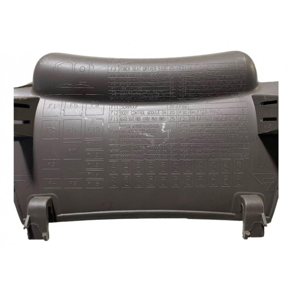 Moldura Coluna Tampa Caixa Fusiveis Interna Gm Cruze 2017