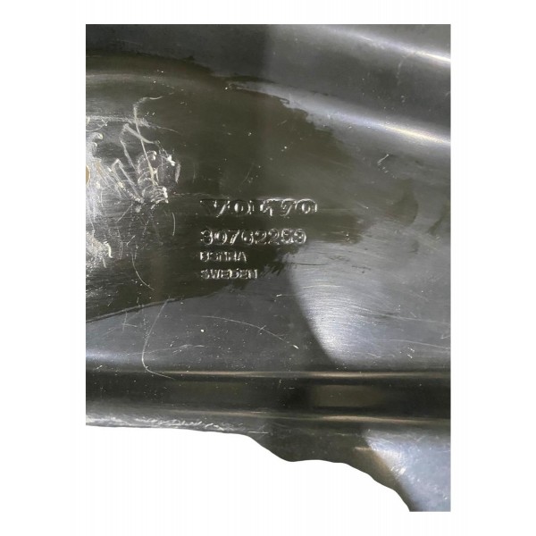 Painel Frontal Farol Volvo Xc60 T5 T6 2009 2010 A 2013