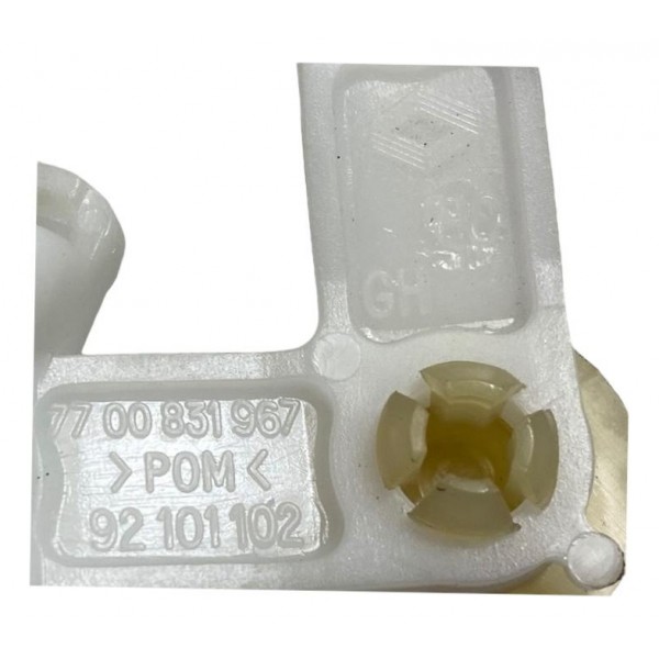 Pino Trava Porta Renault Scenic 2.0 Traseira Direita 2004