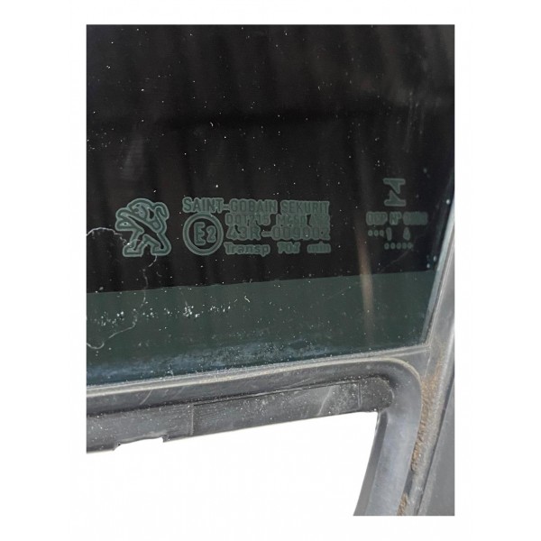 Vidro Fixo Peugeot 208 Dianteiro Esquerdo 2012 A 2016