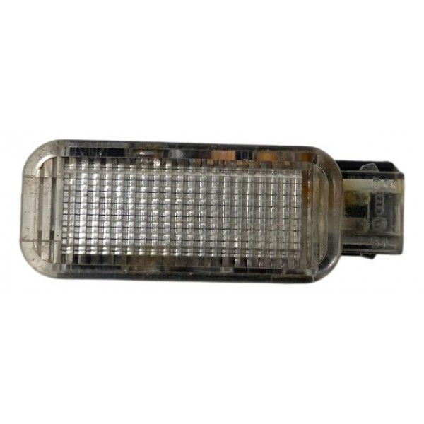 Luz Cortesia Porta Malas Audi A4 2.0 2011 2014 Original