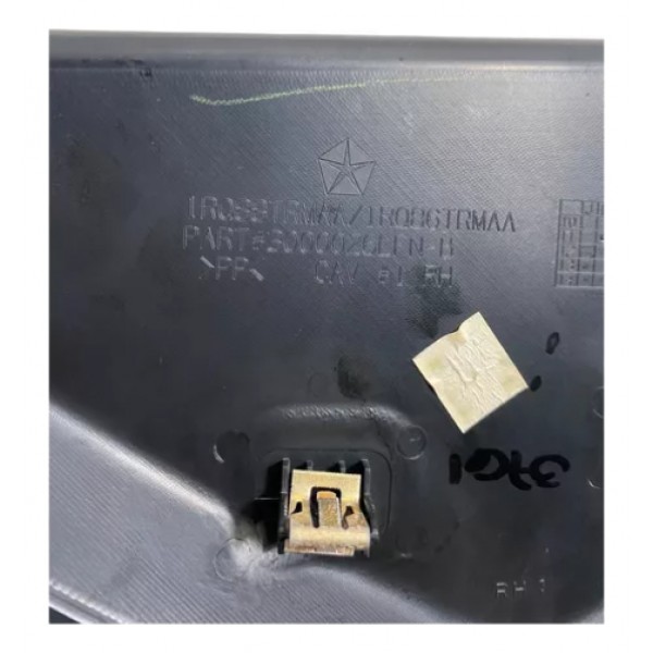 Acabamento Do Painel Direito Fiat Freemont 2.4 2012 / 2013