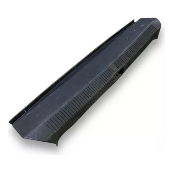 Acabamento Soleira Tampa Astra Traseira 2005 2011 93274551 Preto