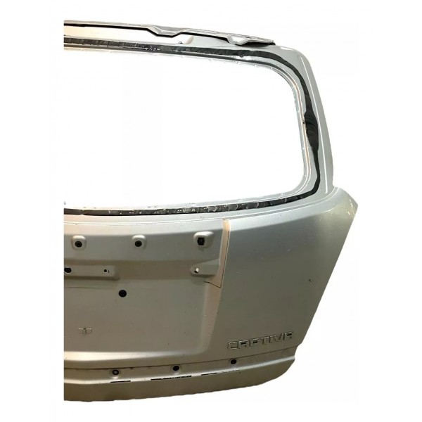 Porta Tampa Traseira Gm Chevrolet Captiva Sport 2009 A 2012 Prateado