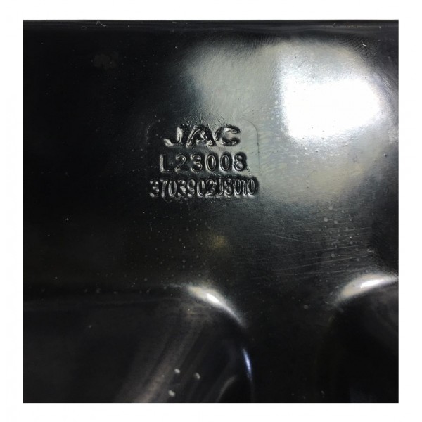 Suporte Caixa De Bateria Jac J3 2010 A 2015 3703902u8010