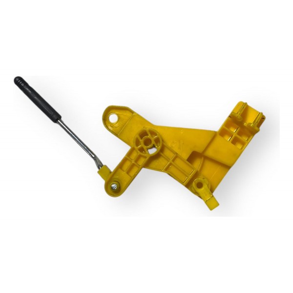 Moldura Pino Trava Fechadura Jac J3 Traseira Direita 2013