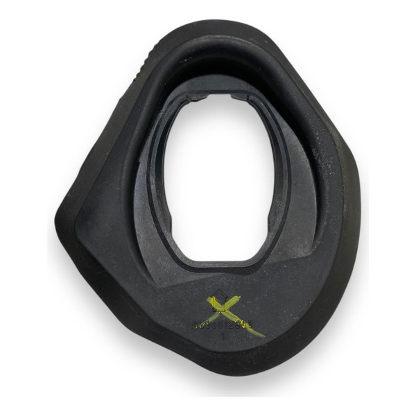 Coifa Guarda Pó Coluna Captiva Sport 2.4 Aut 2011 Gu86012900