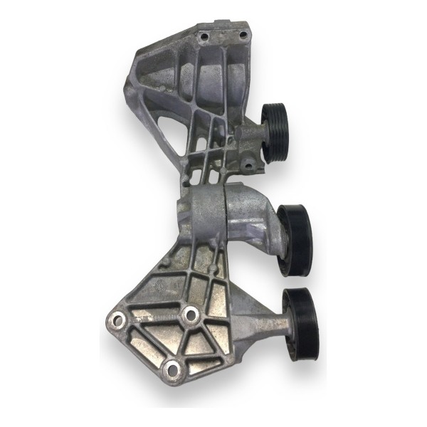 Suporte Compressor E Alternador Mb Classe A160 190 99 A 2005