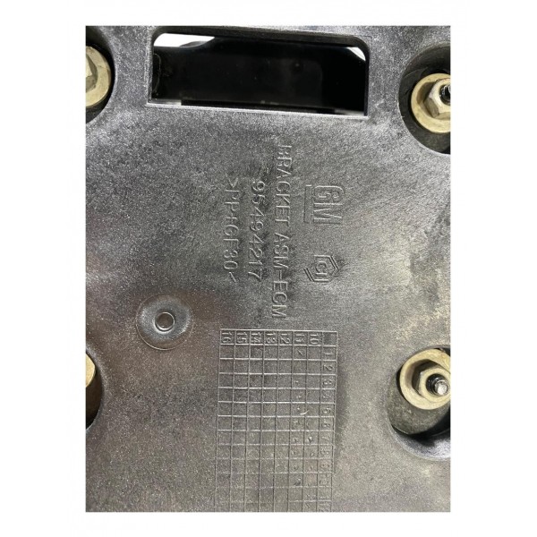 Suporte Módulo Injeção Bateria Gm Captiva 2008 2017 95494217