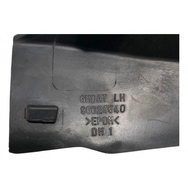 Acabamento Churrasqueira Chevrolet Captiva Esquerdo 96624540 Fosco