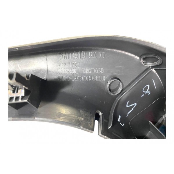 Acabamento Tampa Gm Captiva Traseira Esquerdo 2009 A 2011 Preto