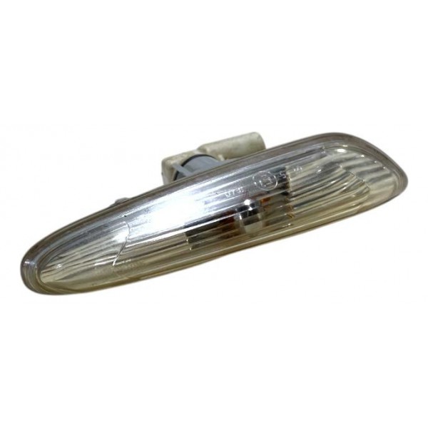 Pisca Páralama Bmw 118i  Dianteira Esquerda 2010 6939816