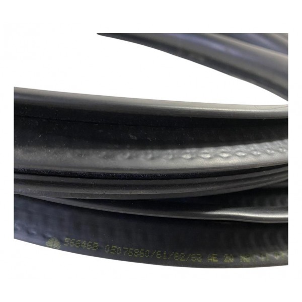 Borracha Vedação Dianteira Direita Freemont 2010 05076860