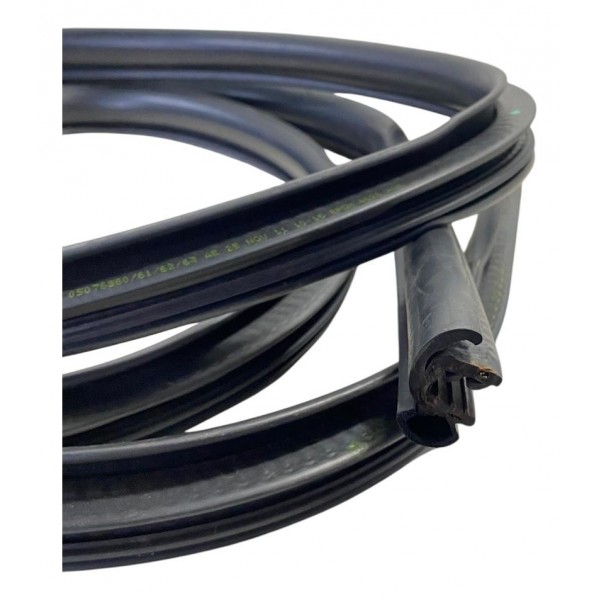 Borracha Vedação Freemont Traseira Direita 2010 05076860