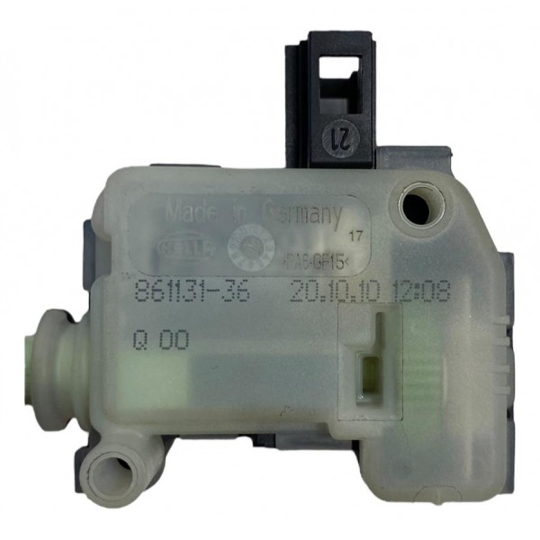 Trava Portinhola Volvo Xc60 T6 2010 86113136 Original