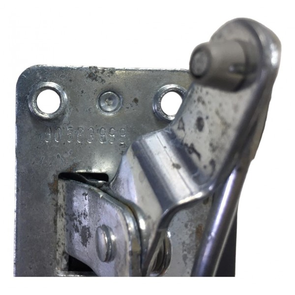 Fechadura Chevrolet Zafira Tampa Traseira 2001 2012 90563999