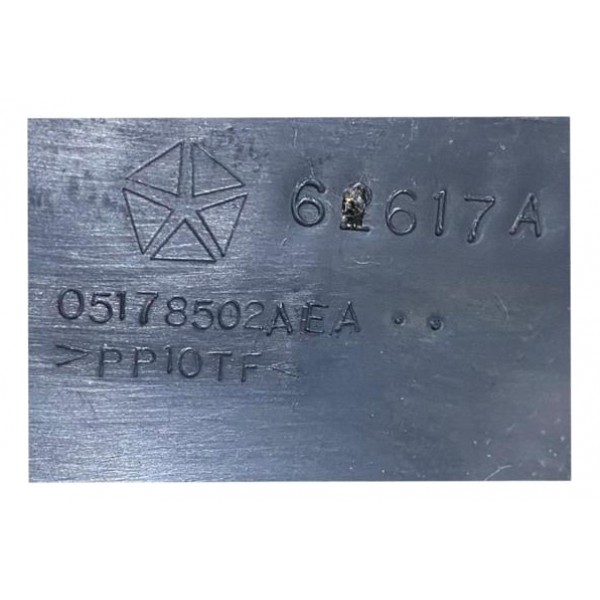 Grade Churrasqueira Parabrisa Fiat Freemont 2.4 2012 62617a Brilhante