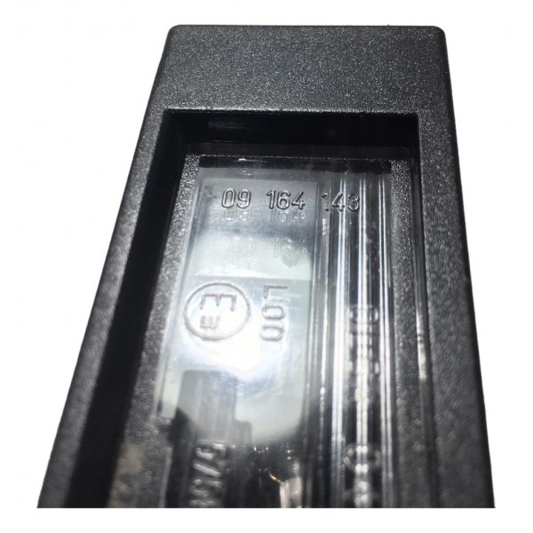 Par Luz Placa Chevrolet Astra Sedan 2002 A 2007 09164143