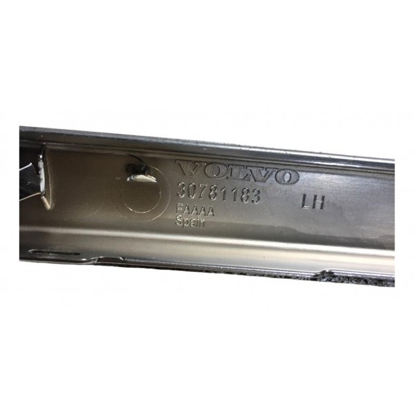 Moldura Forro Porta Traseiro Esquerdo Volvo Xc60 2011 A 2014