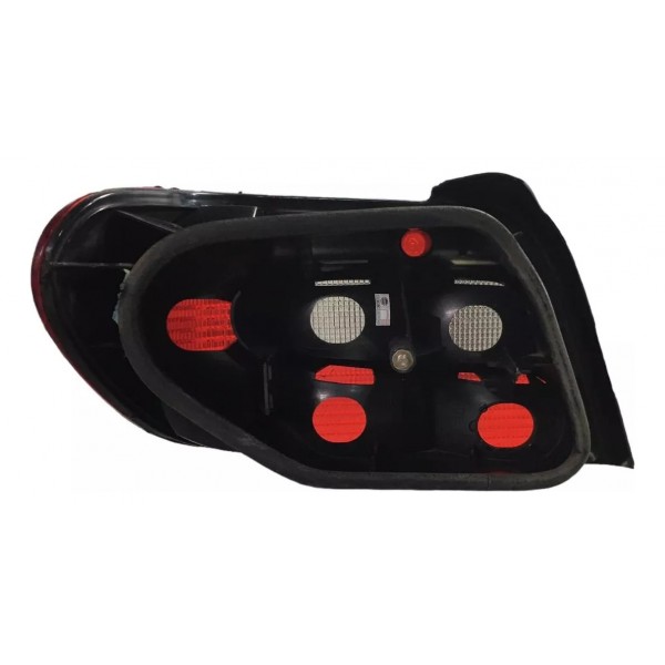 Lanterna Fume Citroen Xsara Hatch Direita 1998 2002 Direito Vermelho