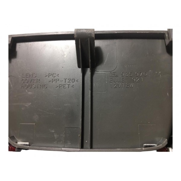 Brake Light Luz De Freio Nissan Sentra 2008 A 2010 935970