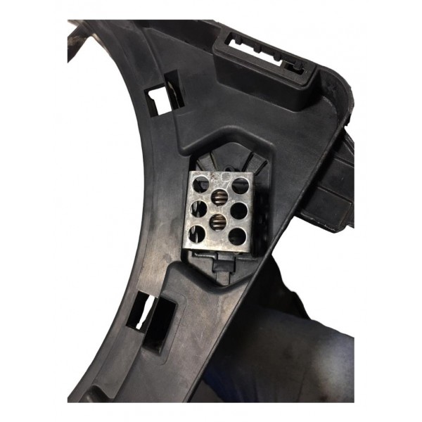 Defletor Suporte Ventoinha Radiador Renault Symbol 09 A 14