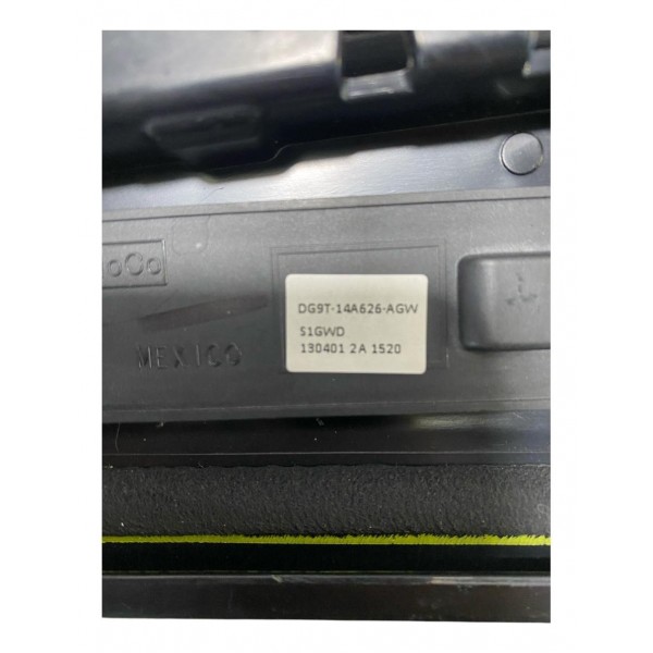 Moldura Externa Coluna Porta Ford Fusion Dianteira Esquerda